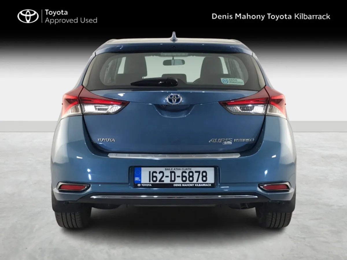 Toyota Auris 1.8 HYBRID LUNA  AUTO - Image 4