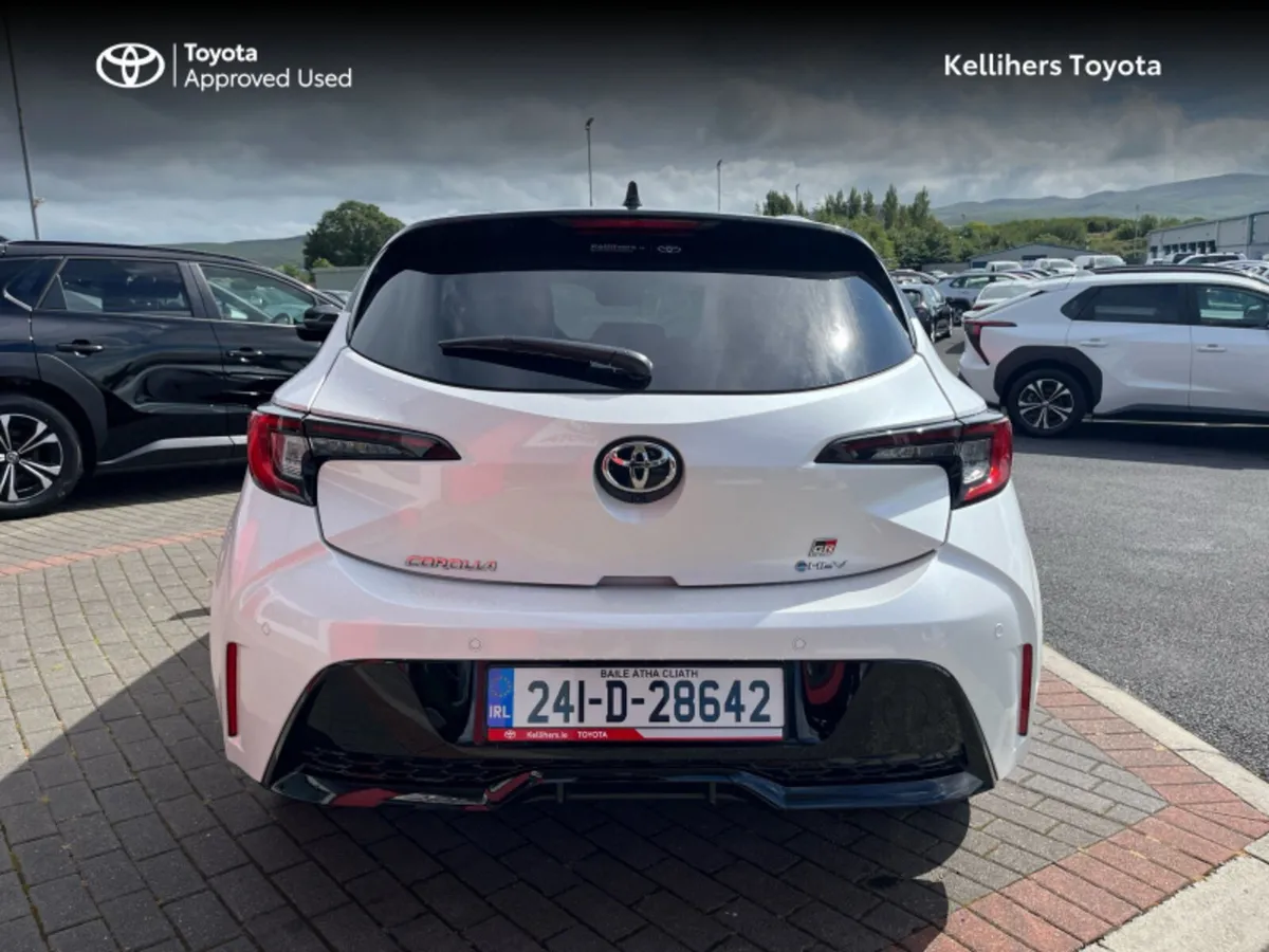 Toyota Corolla COROLLA HB GR SPORT - Image 4