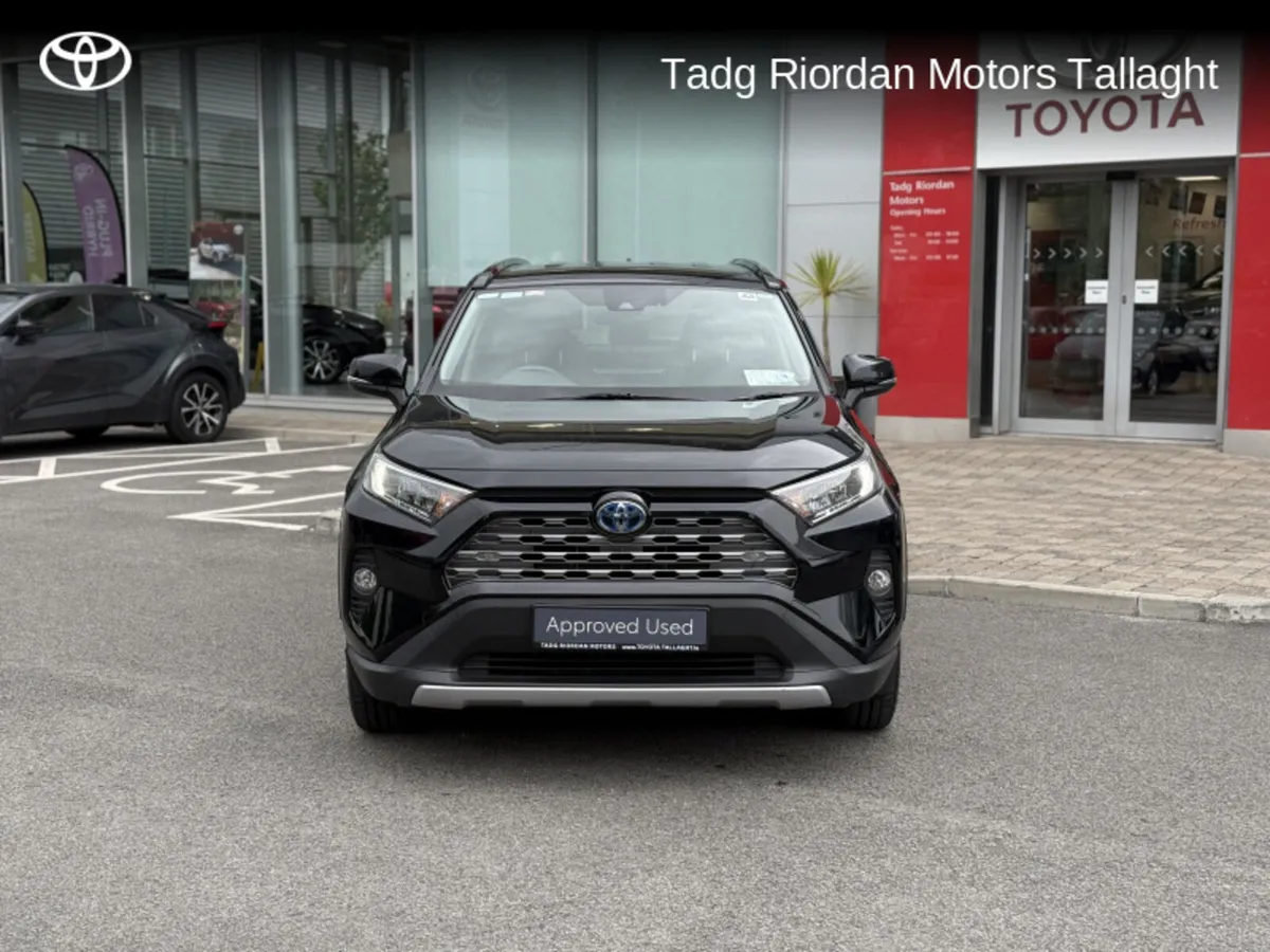 Toyota RAV4 HYBRID SOL 2WD - Image 2