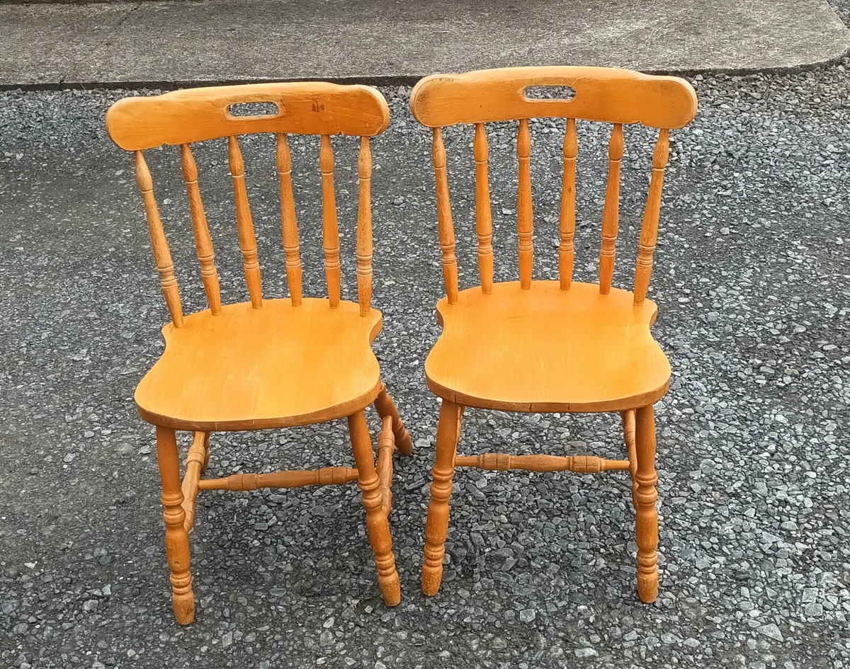 Kitchen chairs - Image 4
