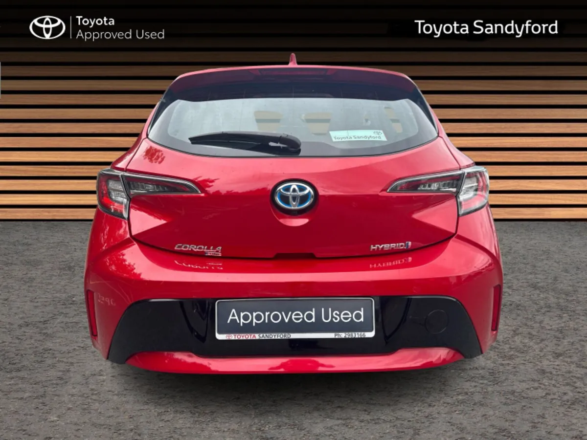 Toyota Corolla HYBRID LUNA HATCHBACK // REAR CAMER - Image 4