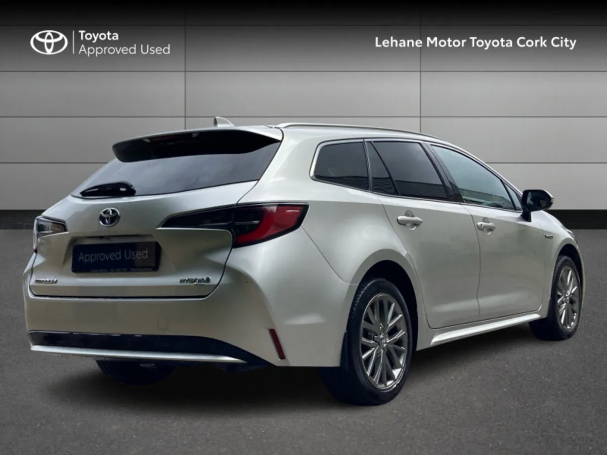 Toyota Corolla HYBRID SOL T/S 4DR AUTO - Image 2