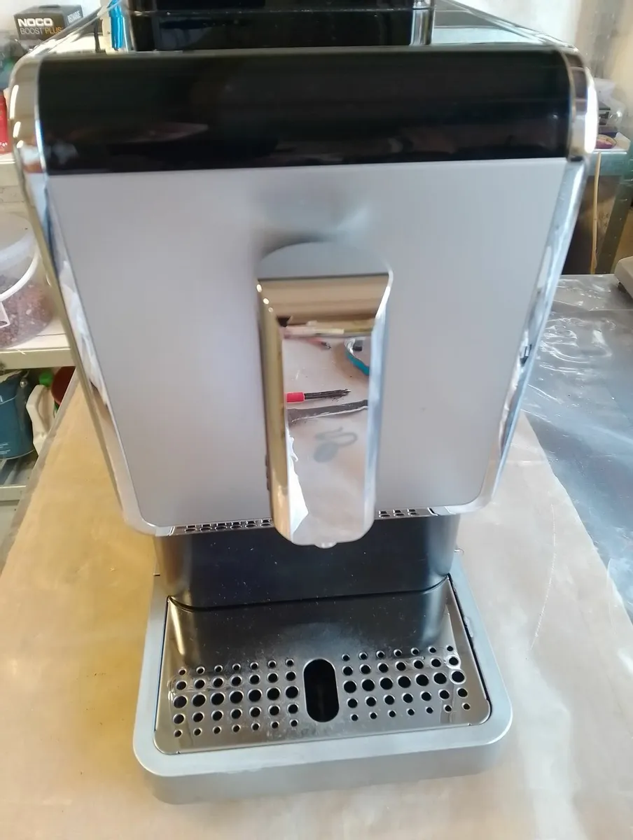 coffee machine - Image 1