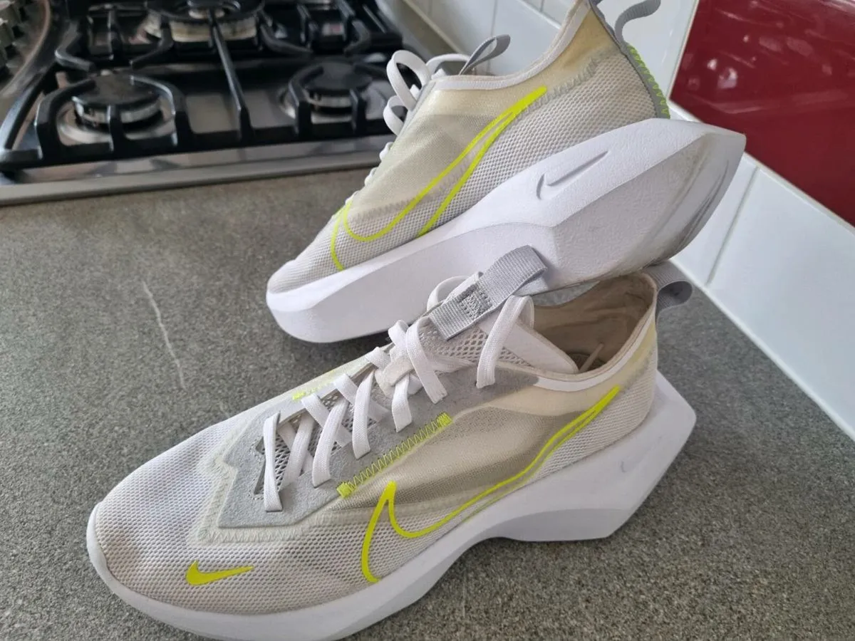 Nike runners - Image 4