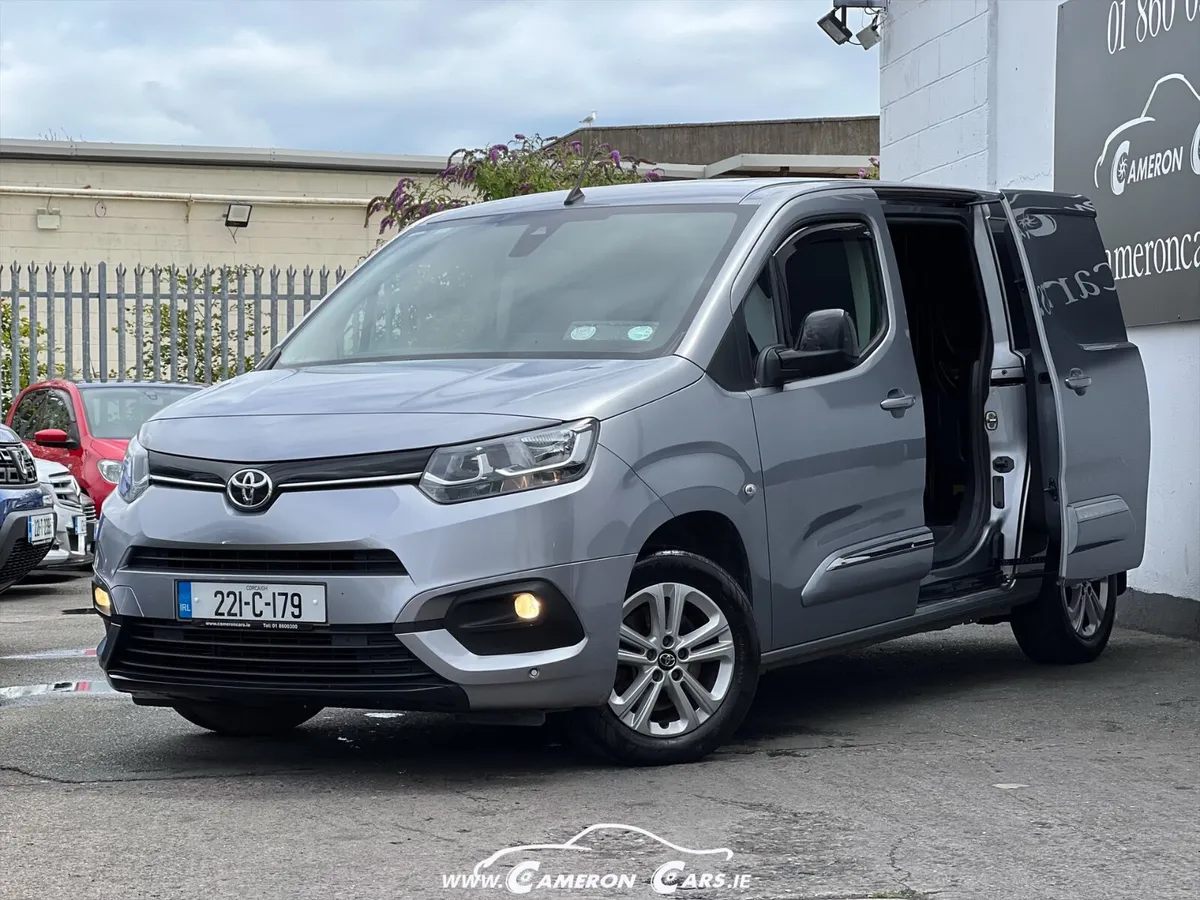 TOYOTA PROACE CITY XL LONG DOUBLE SLIDE **NO VAT** - Image 2