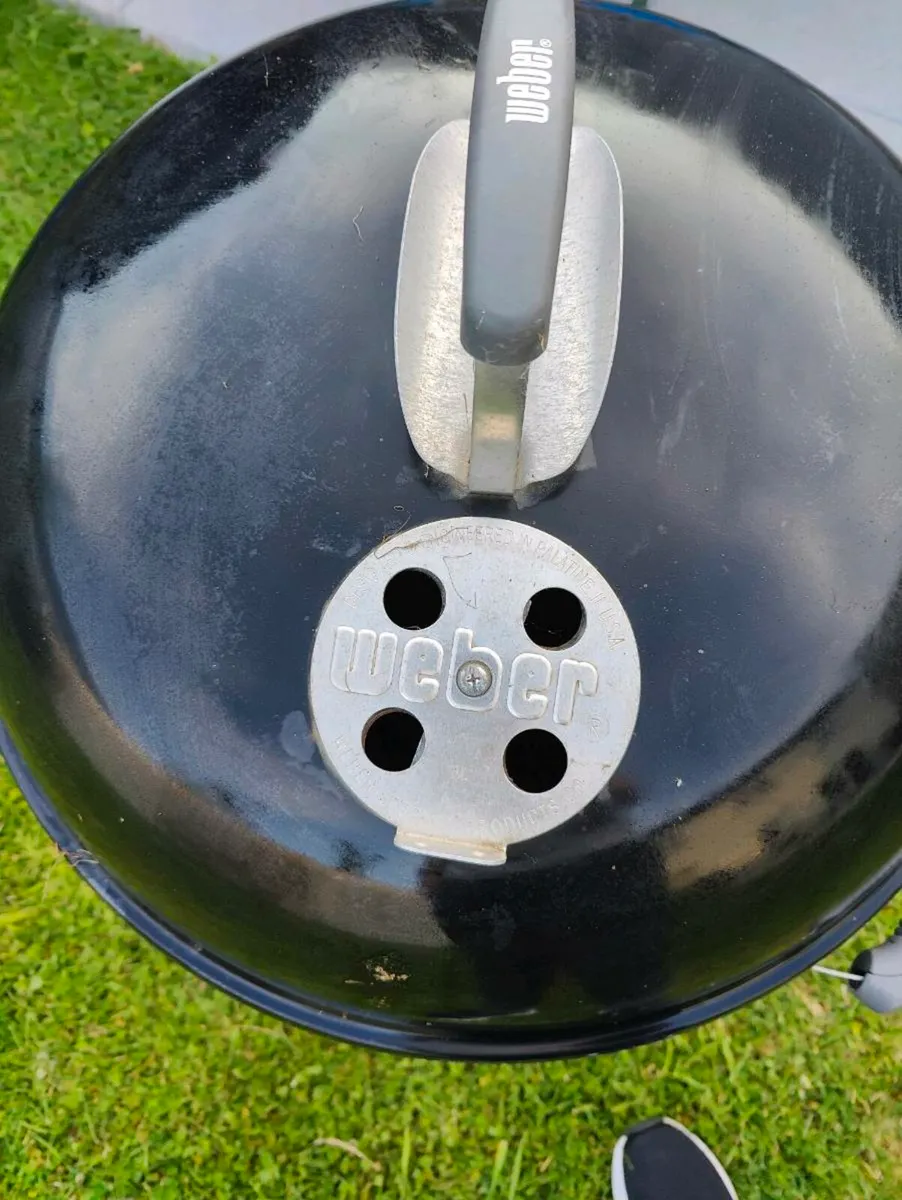 Weber charcoal BBQ - Image 2