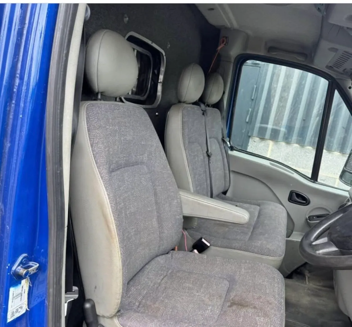 Nissan 2008 3.5 ton Horsebox - Image 2