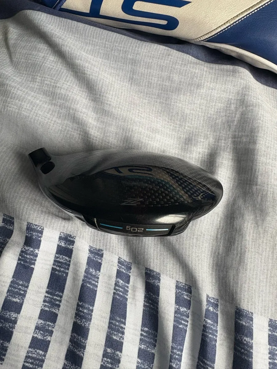 Mizuno stz driver HEAD ONLY - Image 3
