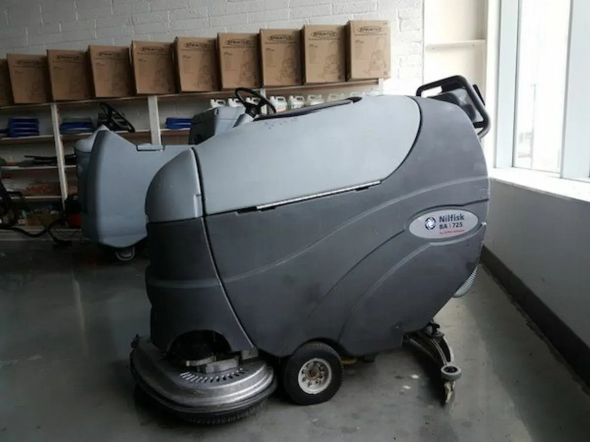 Used Nilfisk BA725C Walk-Behind Scrubber Dryer - Image 2