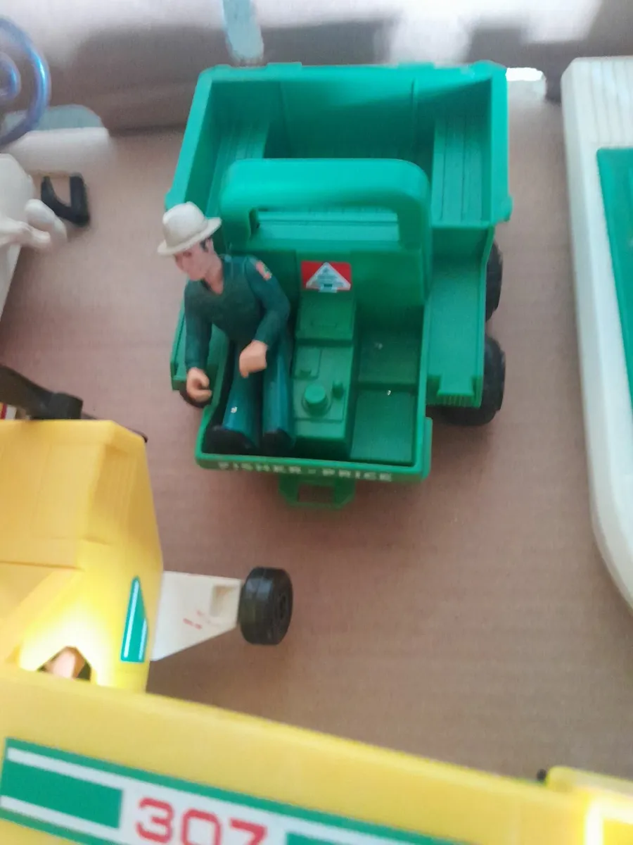 Vintage fisher price circus pieces - Image 3