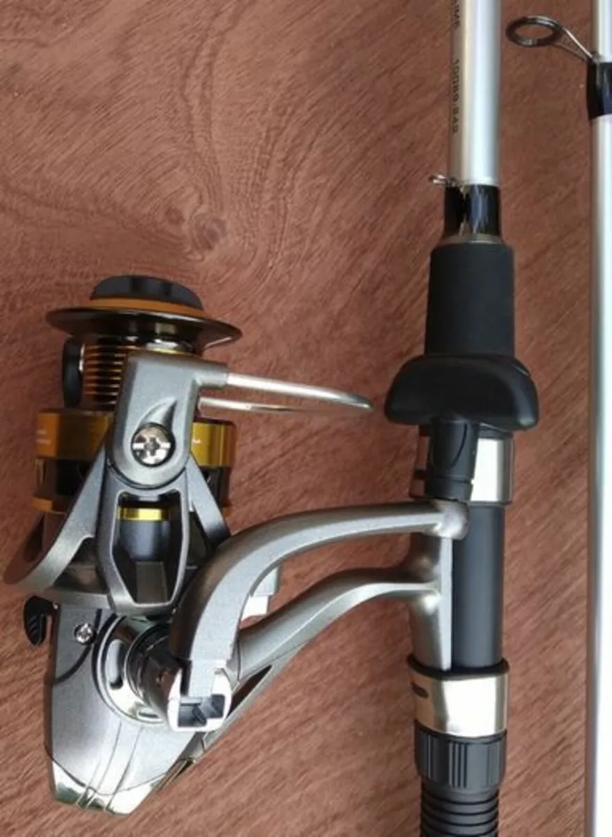 Fishing Spinning Combo 8ft/2.40m - Image 2