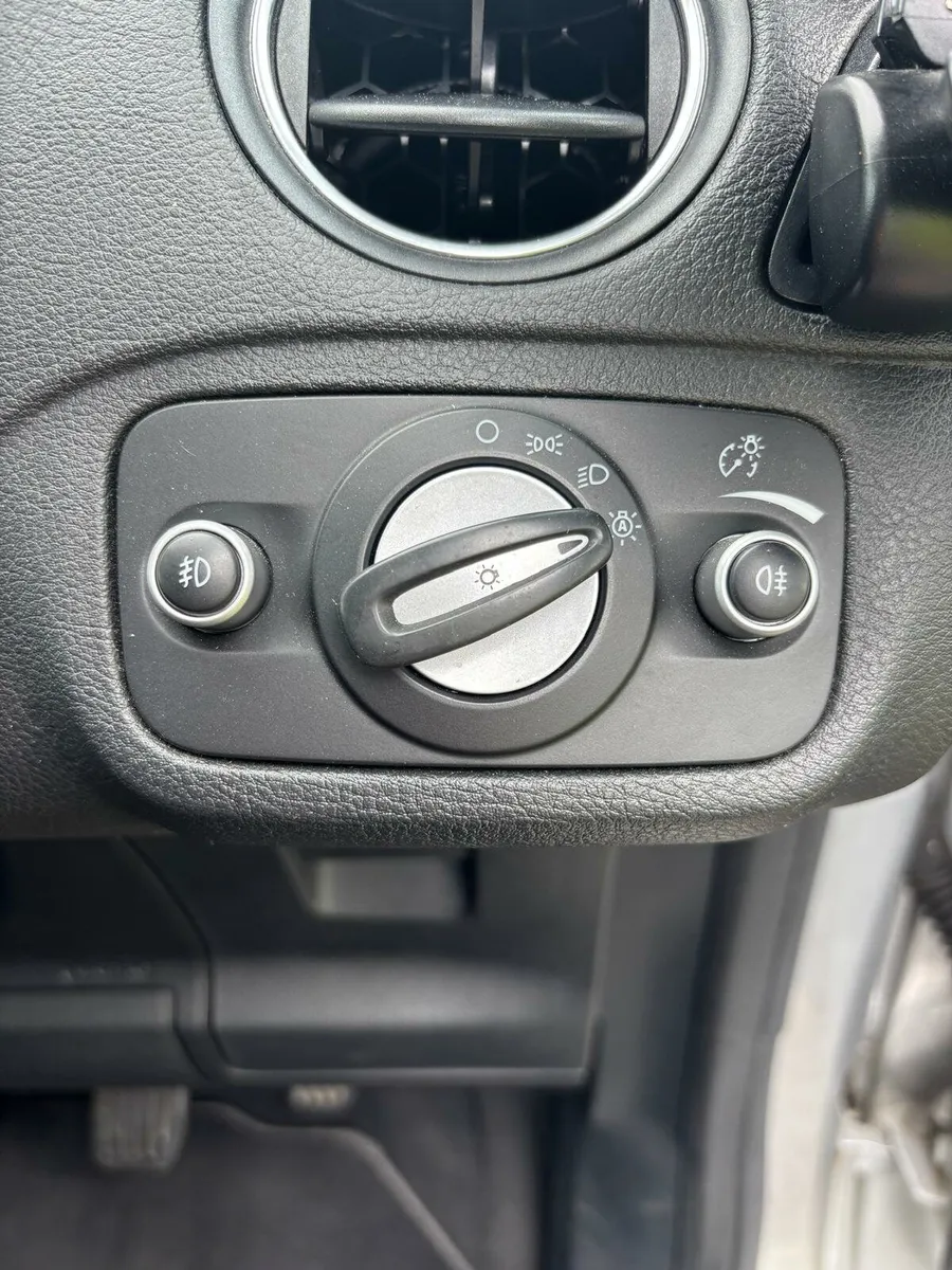 Ford Galaxy Titanium X - Image 4