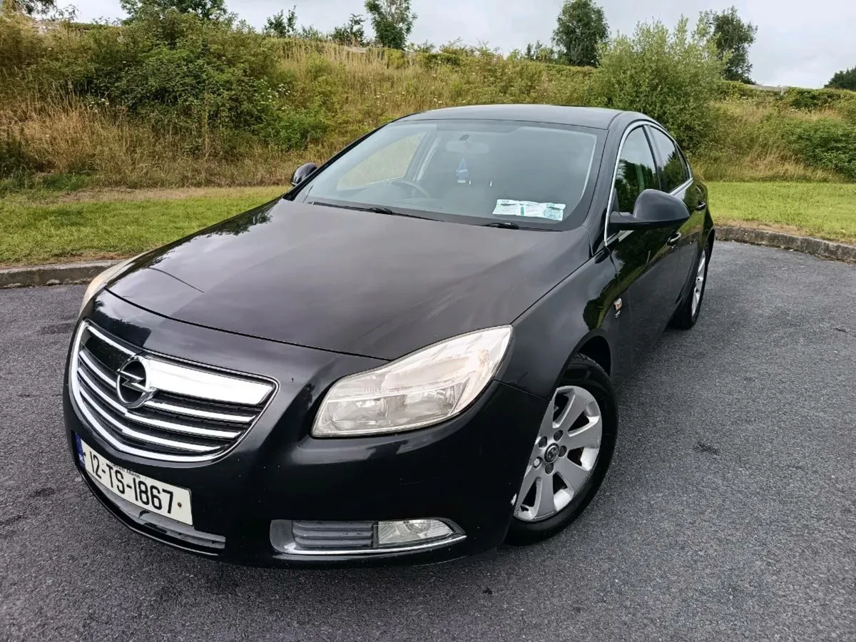 Insignia S. R. I tubro Diesel - Image 2