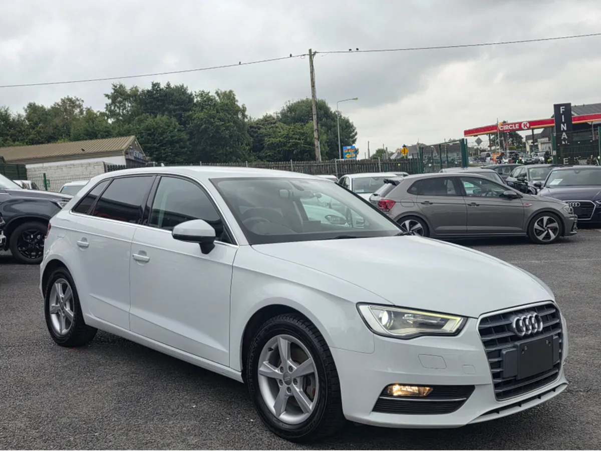 Audi A3 ( 152 REG ) 1.4 TFSI REVERSING CAMERA -PRI - Image 2