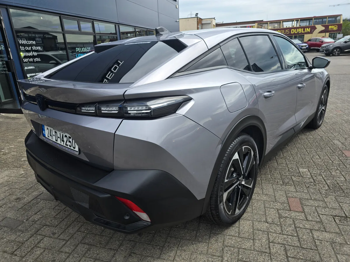 Peugeot 408 2024 - Image 2