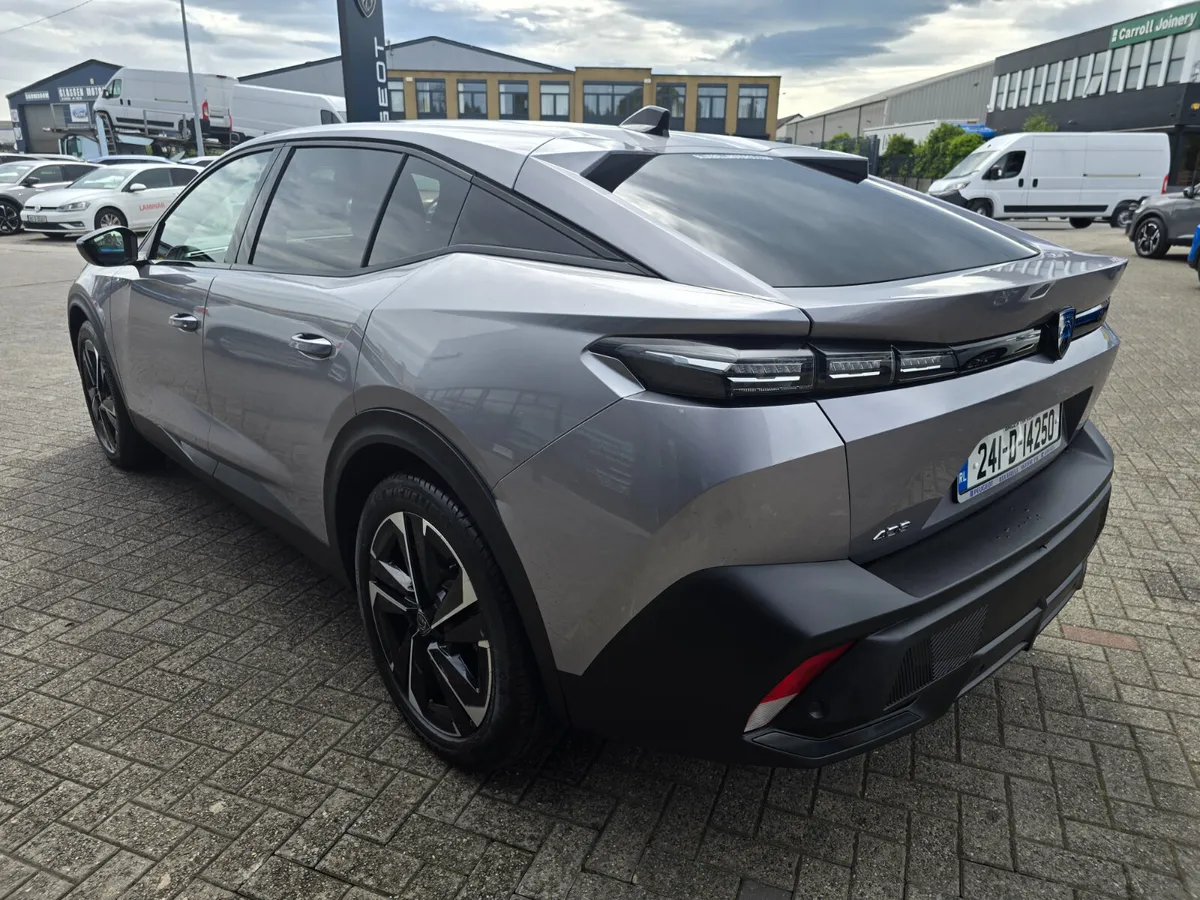 Peugeot 408 2024 - Image 3