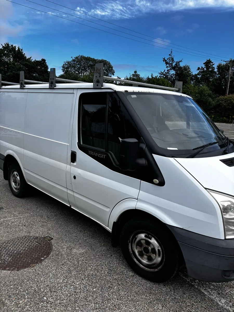 Ford Transit - Image 3