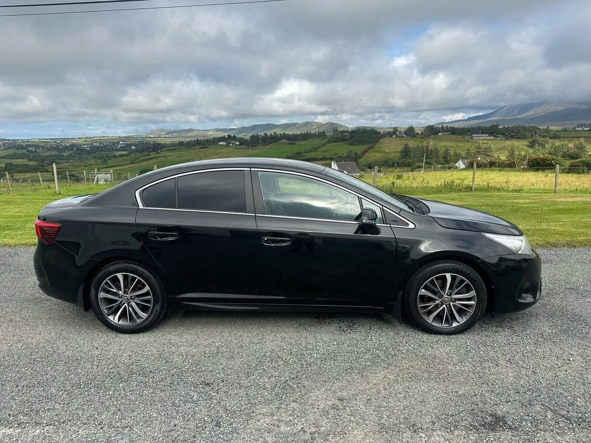 Toyota avensis - Image 2