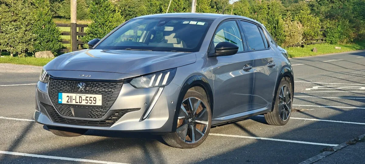 2021 Peugeot e 208 GT Premium - Image 1