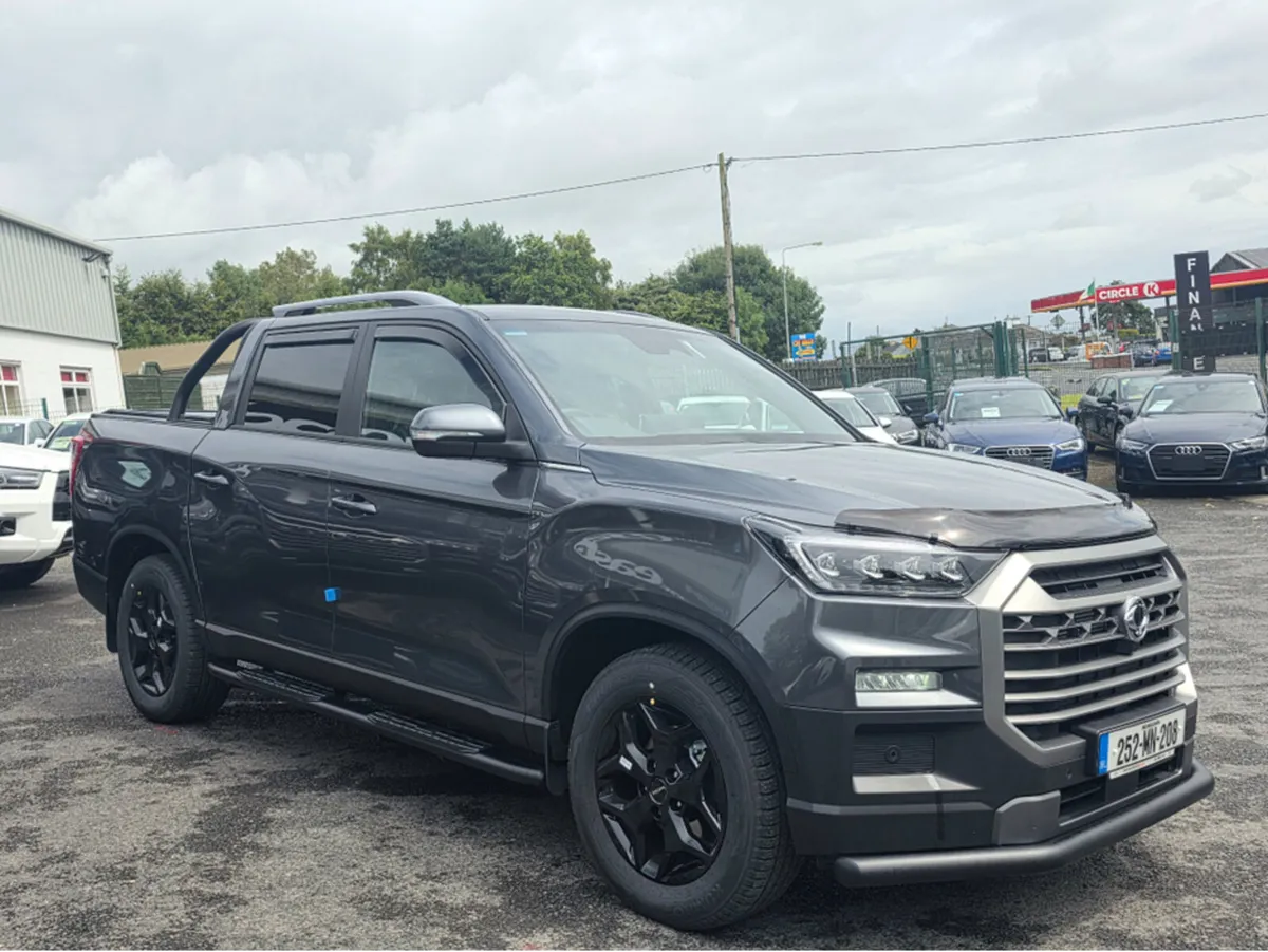 SsangYong Musso 2.2 PICK UP 5 SEATER COMMERCIAL 4W - Image 4