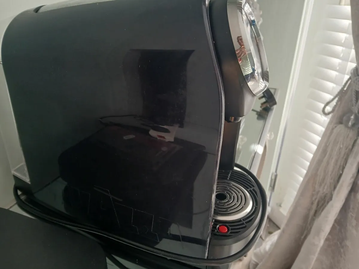 coffee machine - Image 1
