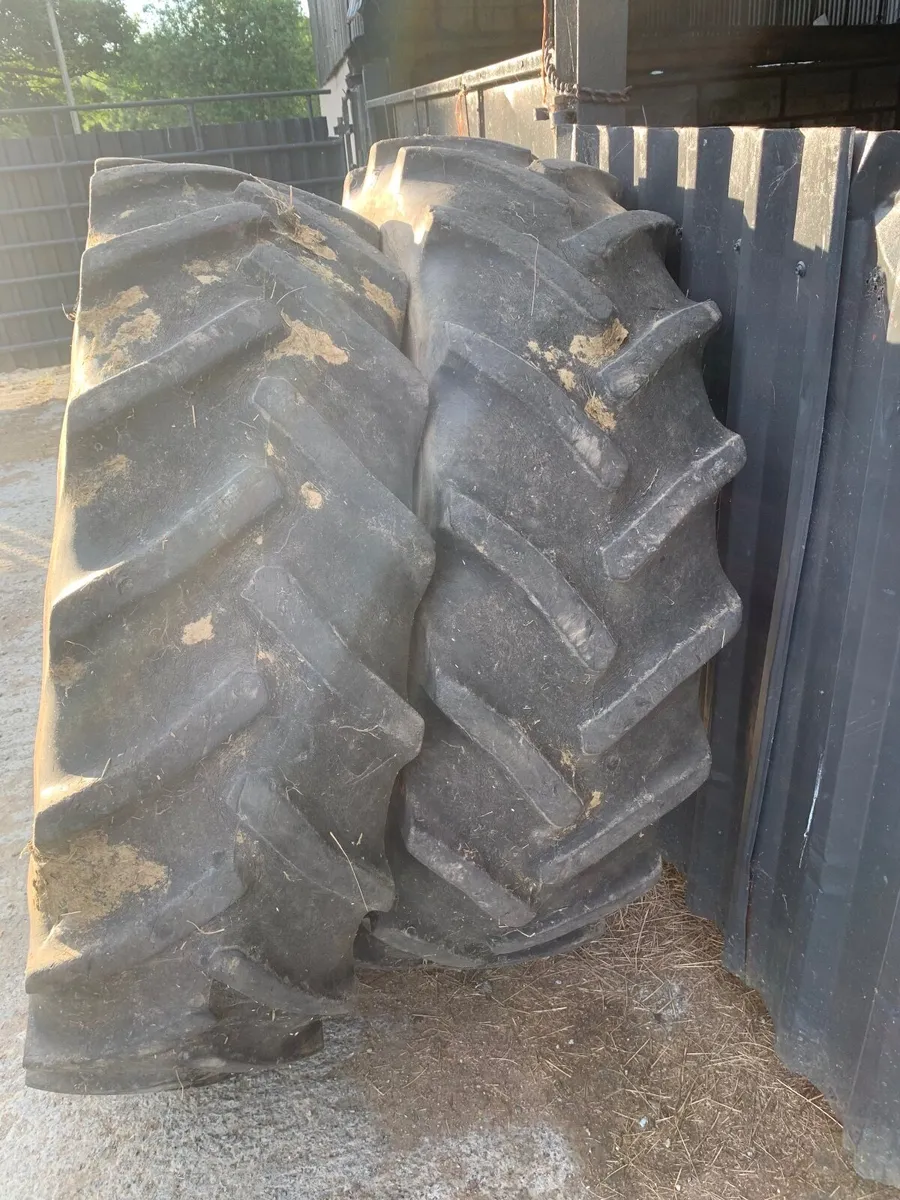 Tractor & implement tyres - Image 1
