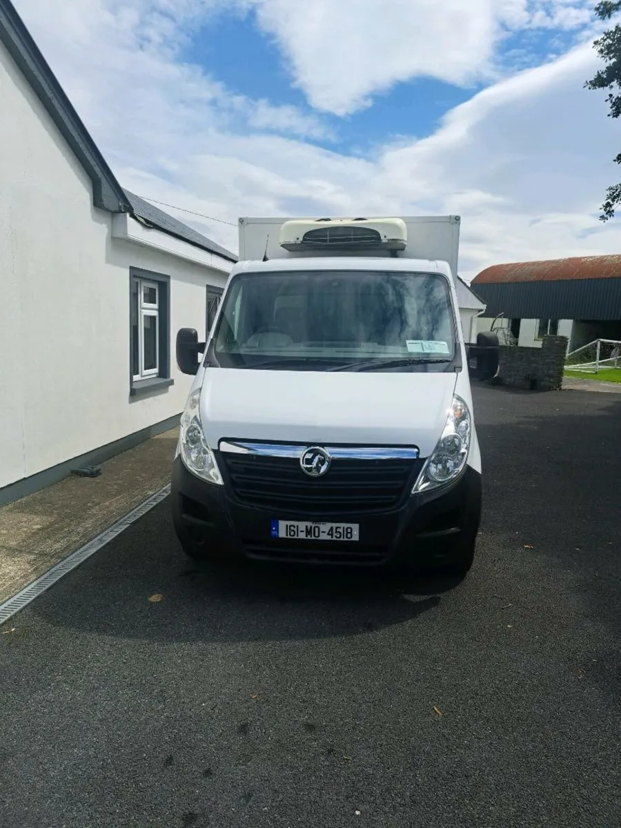 fridge  box van - Image 1