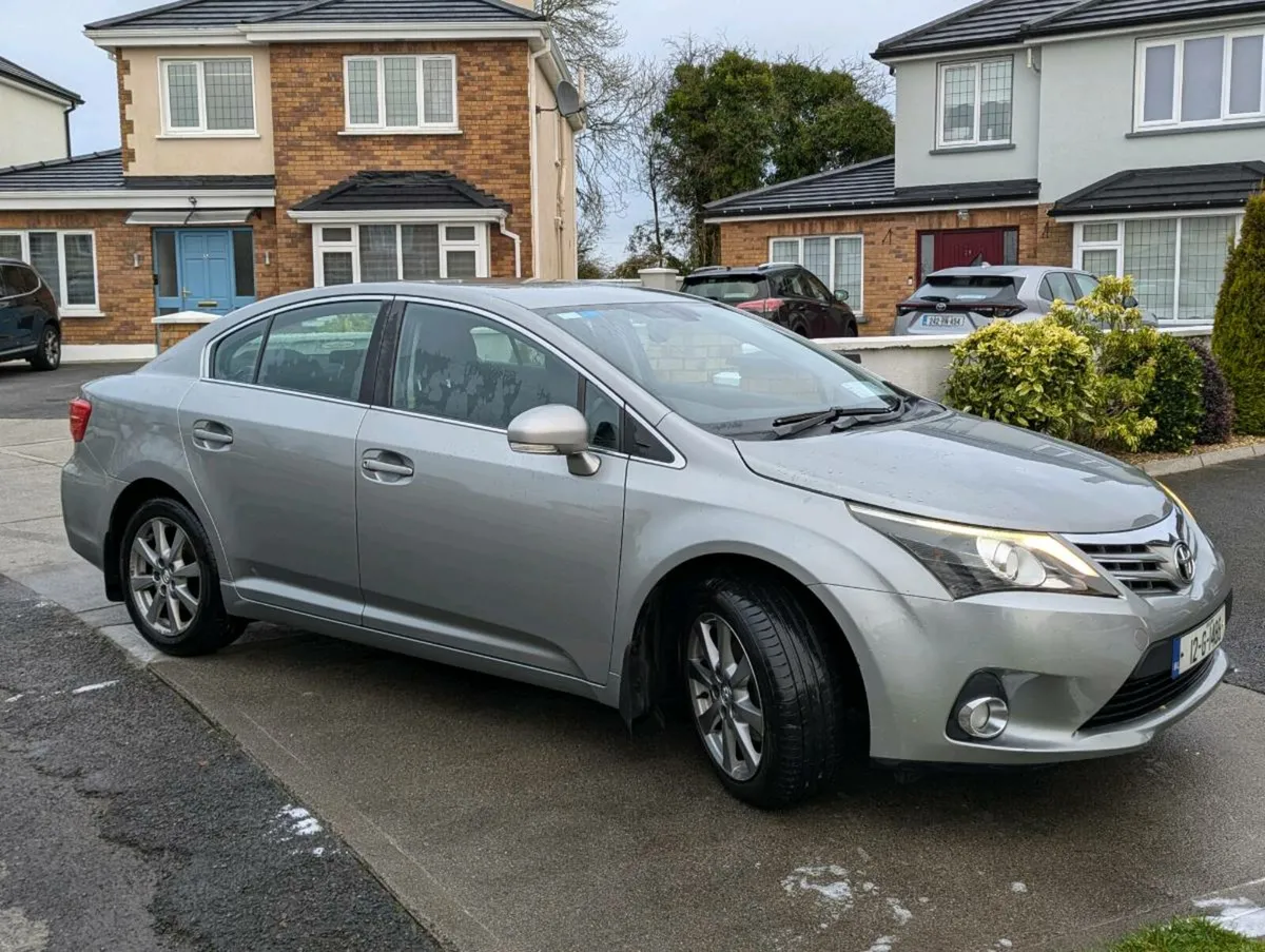 2012 Toyota Avensis Saloon - Image 1