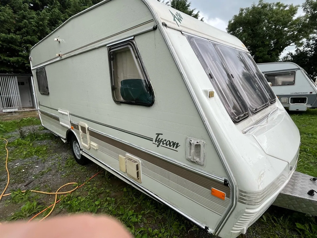 Project or festival caravan - Image 4