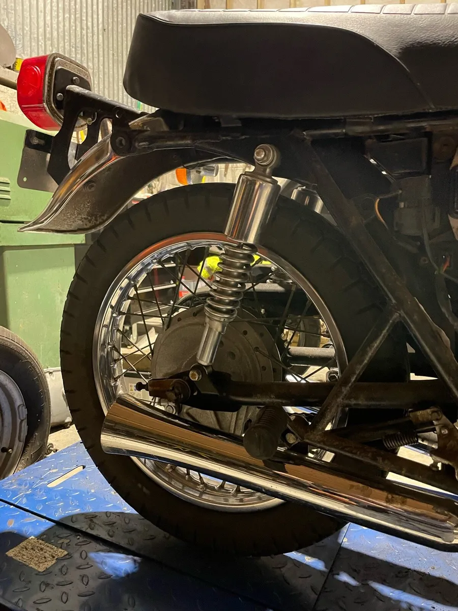 Kawasaki KZ400 - Image 4
