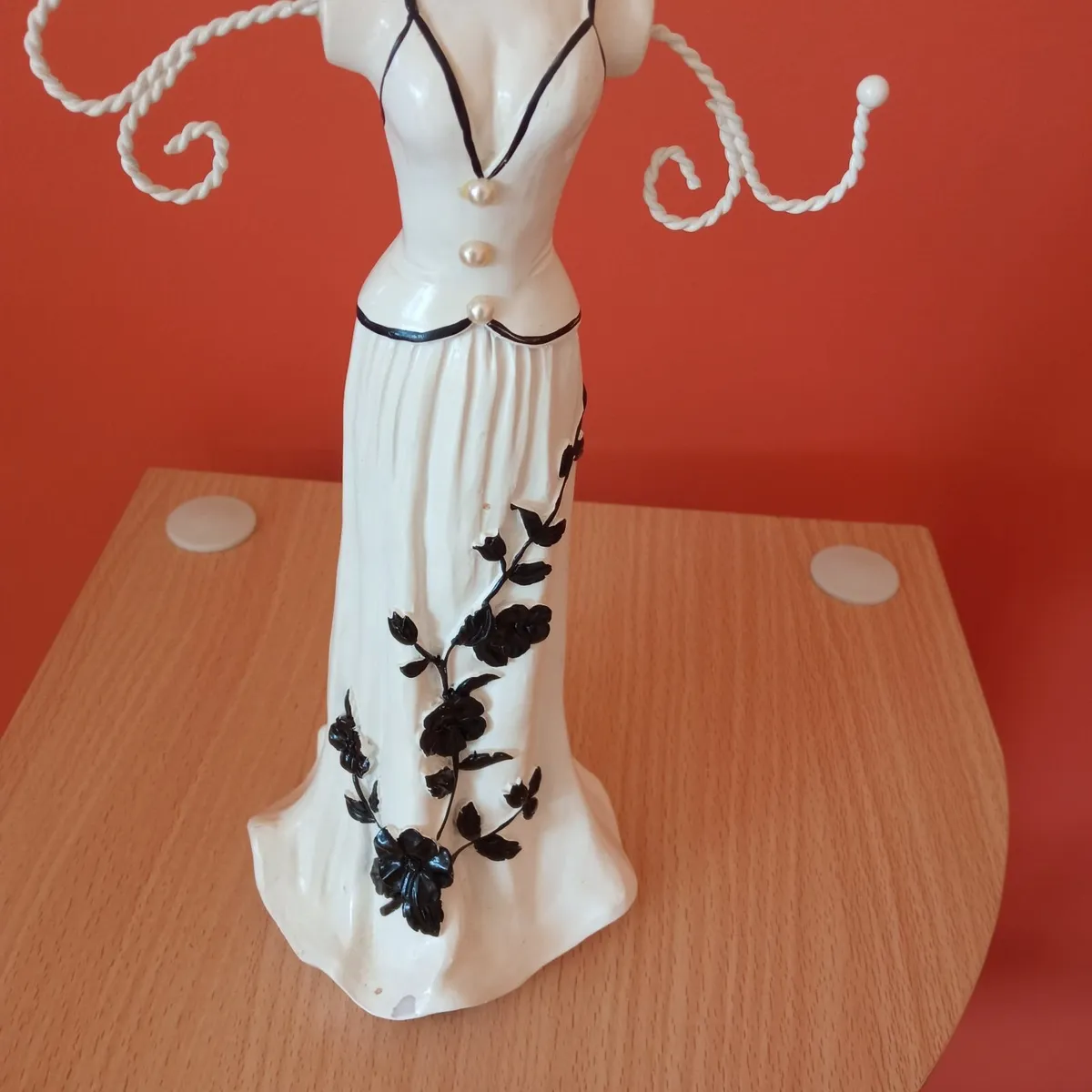 Jewellery Stand - Image 3