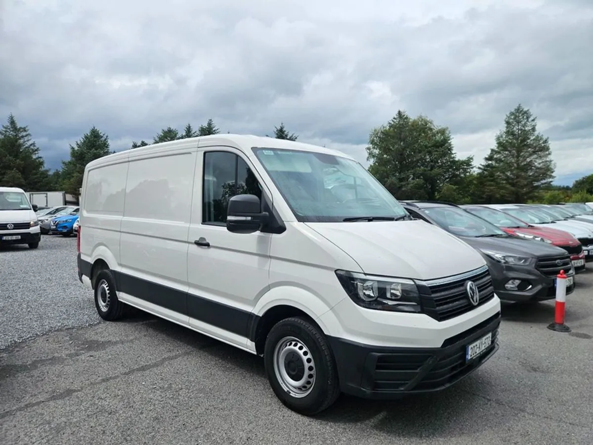 Volkswagen Crafter 30 MWB 140HP M6F 5DR - Image 1