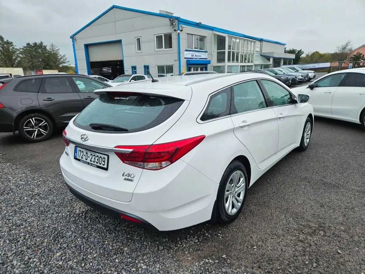Hyundai i40 Tourer Comfort 5DR - Image 2