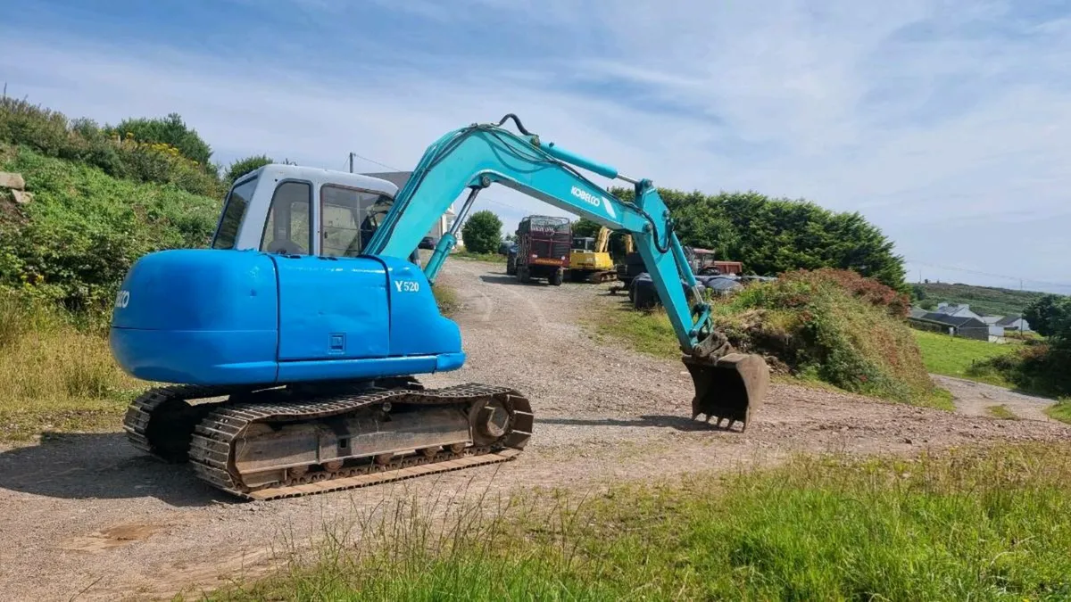 Kobelco 6 tone Digger - Image 4