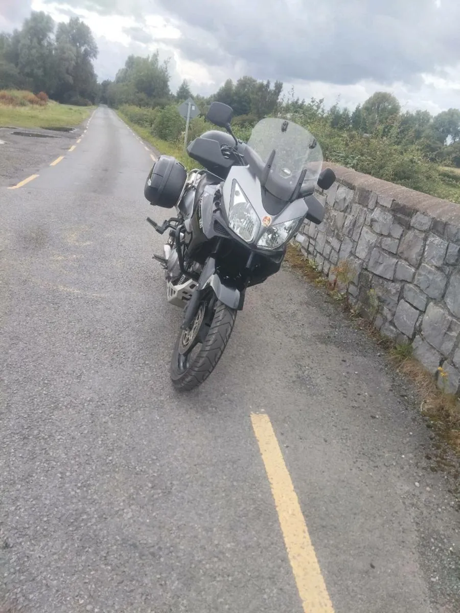 Suzuki v-storm 1000cc - Image 2