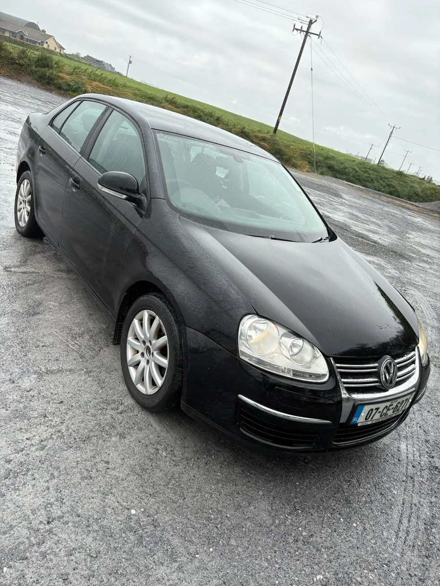 Volkswagen Jetta - Image 1