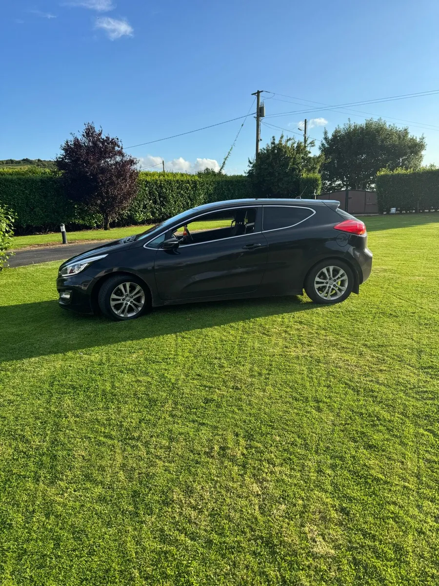 Kia pro ceed - Image 2