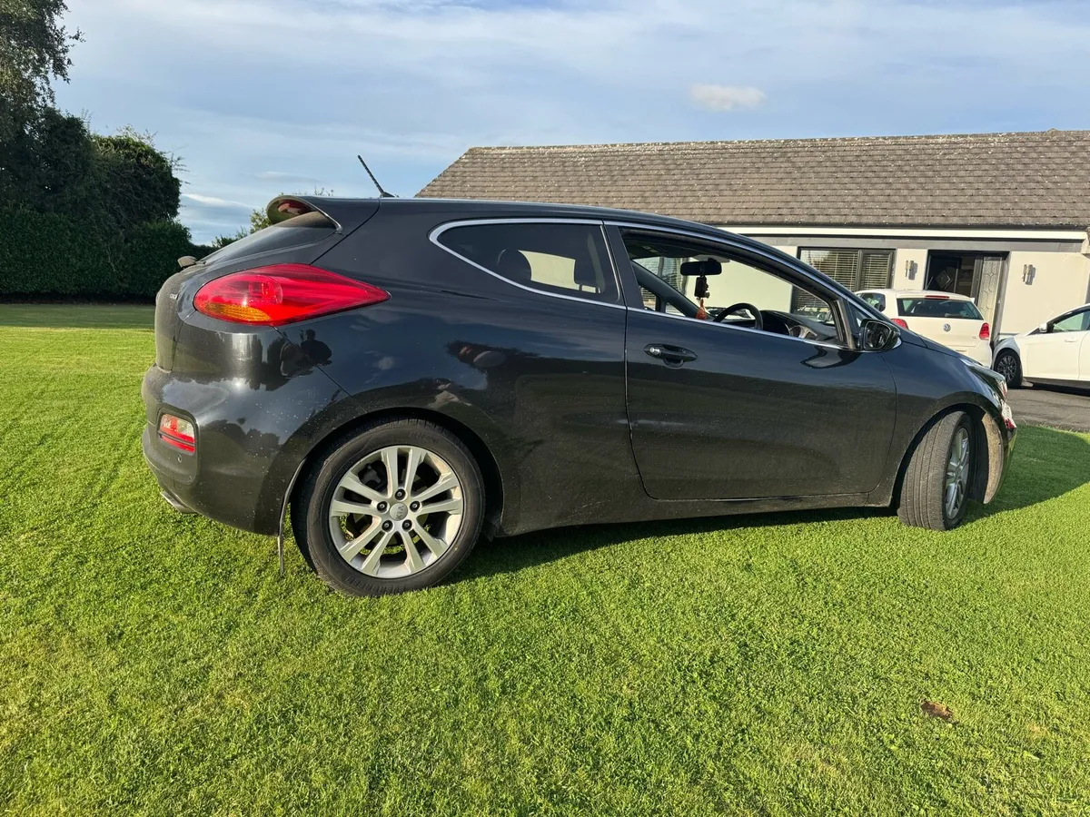 Kia pro ceed - Image 3