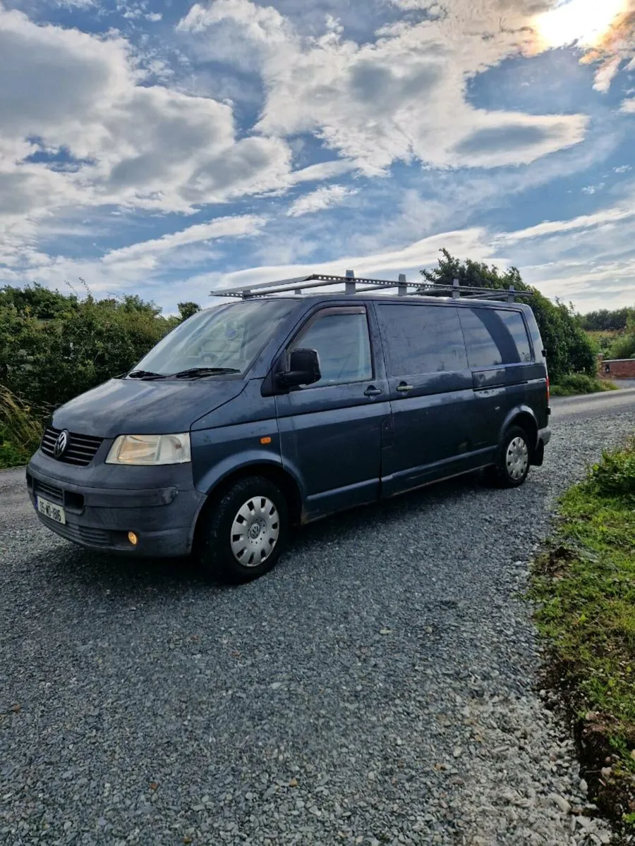 Volkswagon Transporter - Image 3