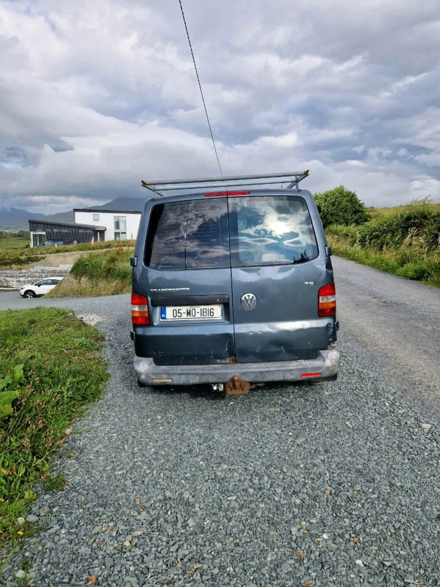 Volkswagon Transporter - Image 4