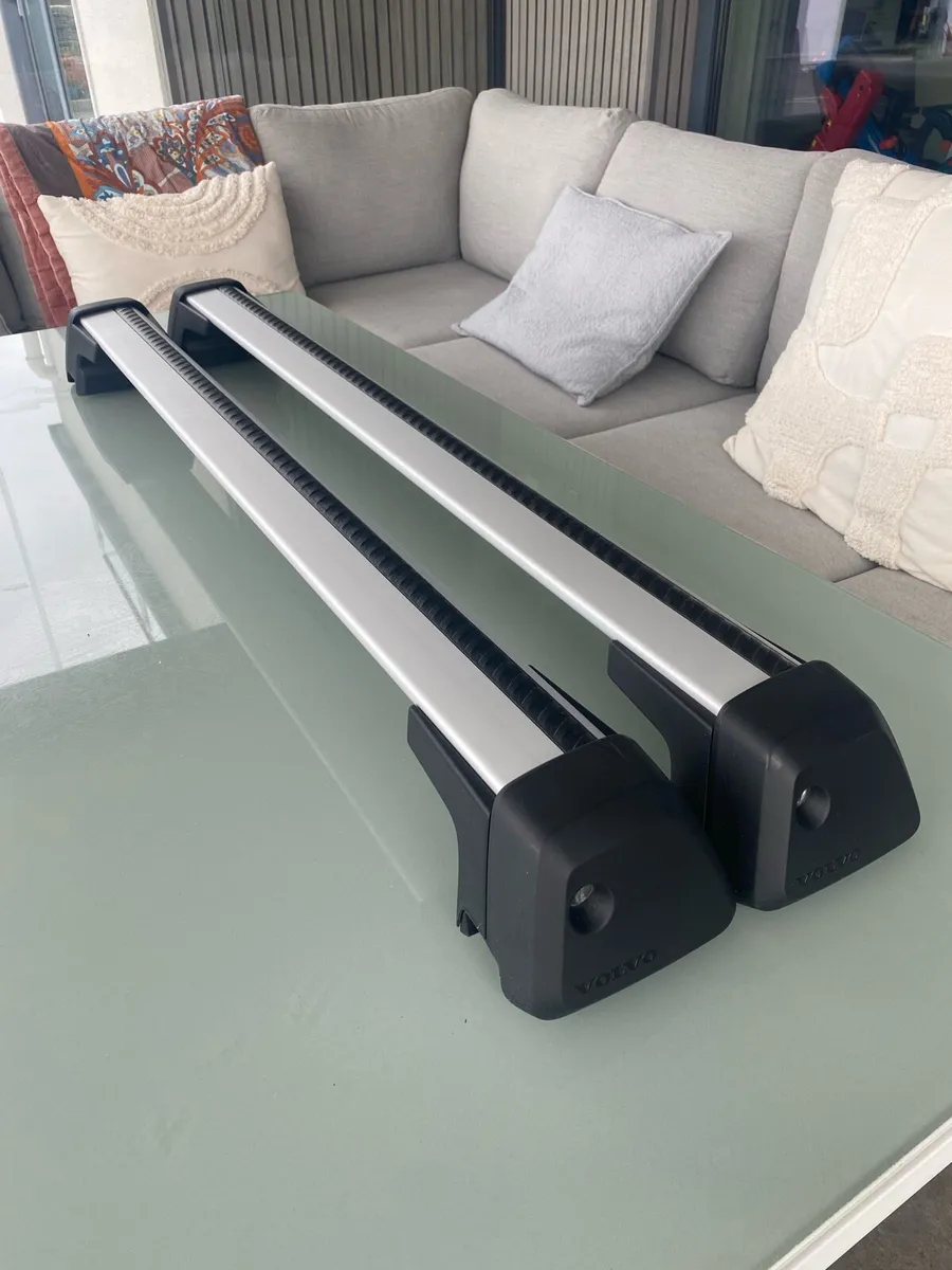 Genuine Volvo XC90 Roof Bars - Image 1