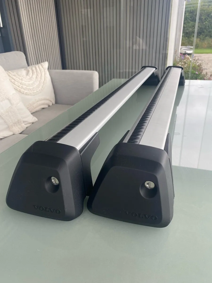 Genuine Volvo XC90 Roof Bars - Image 4