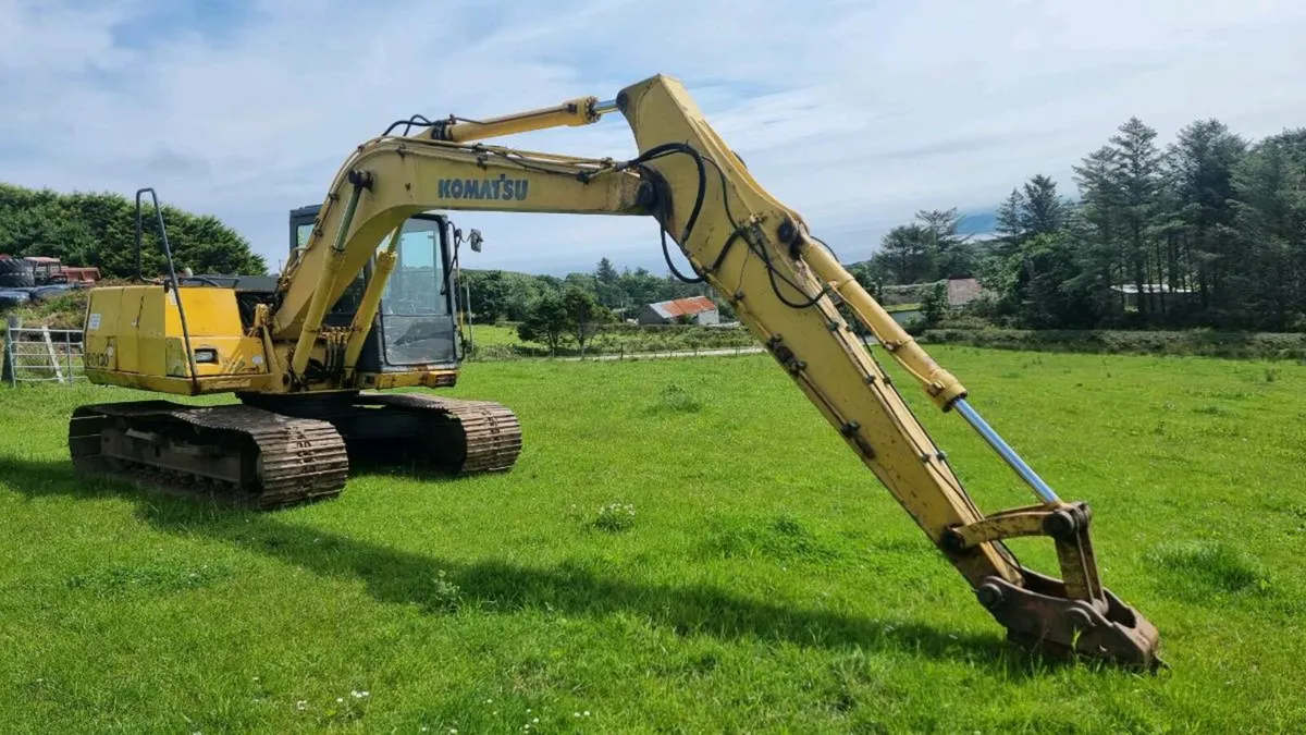 Komatsu 13 tone Digger - Image 2