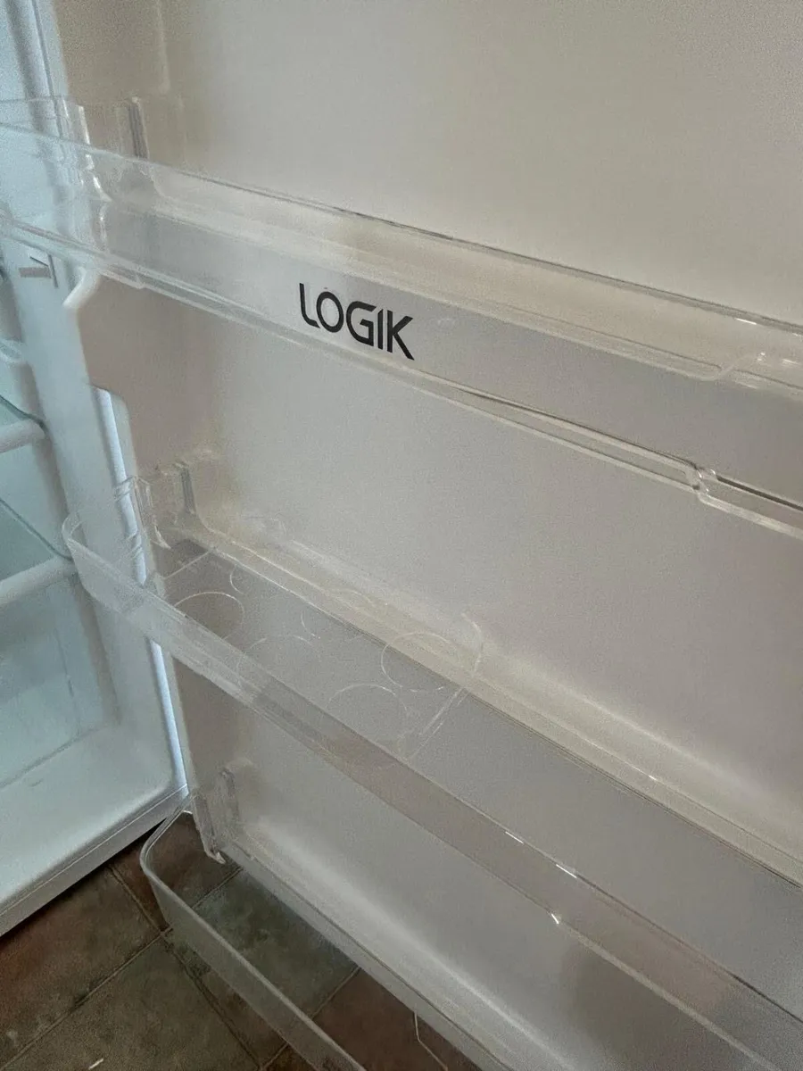 Logik undercounted fridge - Image 4