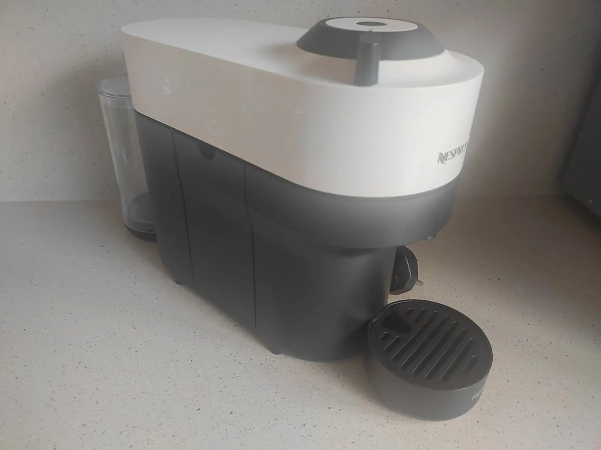 Nespresso Vertuo Pop Machine + Aeroccino Frother - Image 2