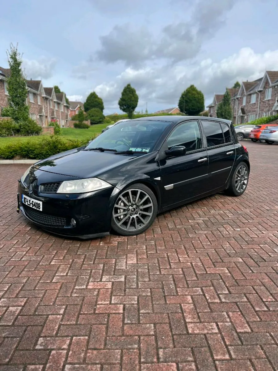 Renault Megane RS 225 - Image 1