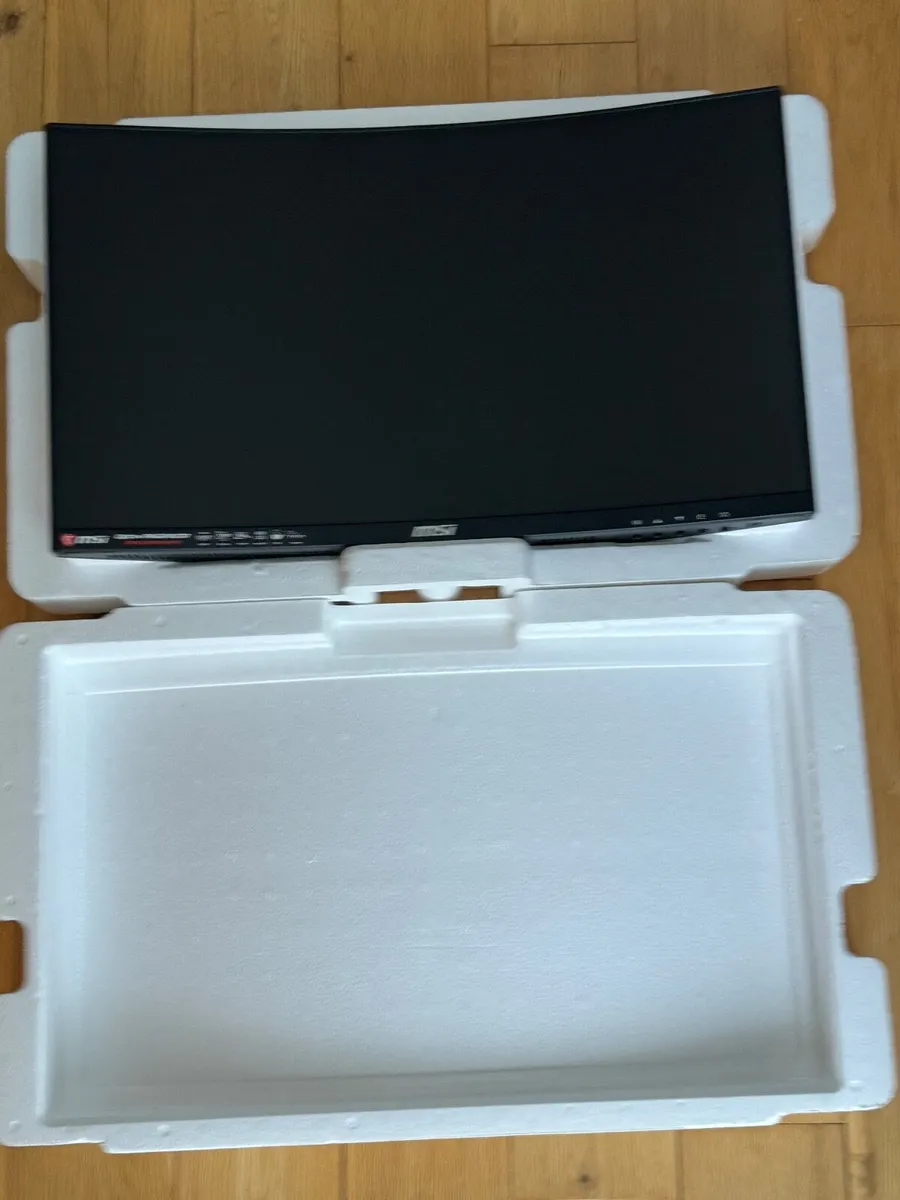 Gaming monitor - Image 4