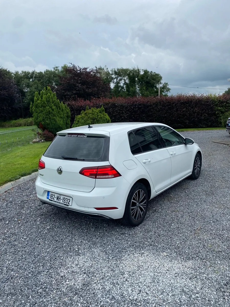 Volkswagen Golf - Image 3