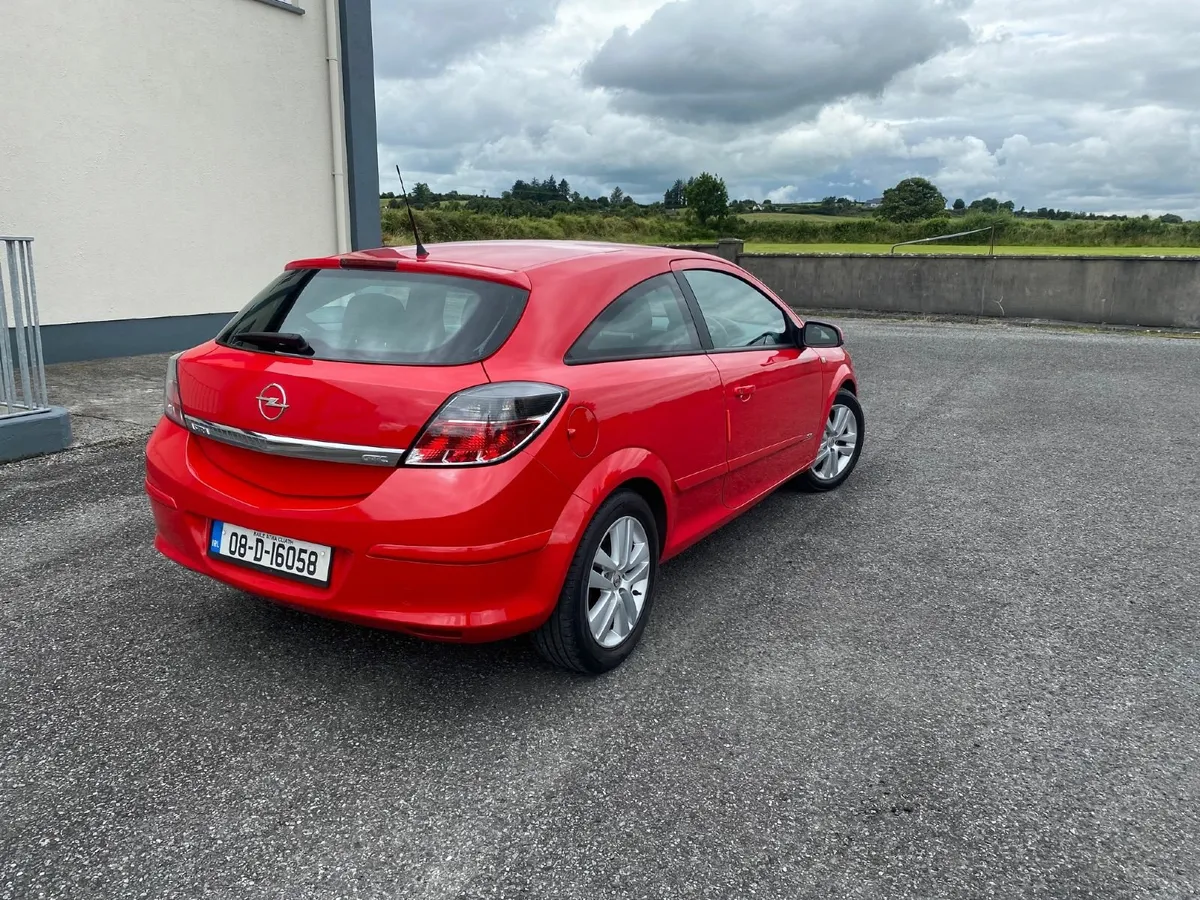 Astra GTC model , only 108,000 miles , NCT May 26 - Image 4