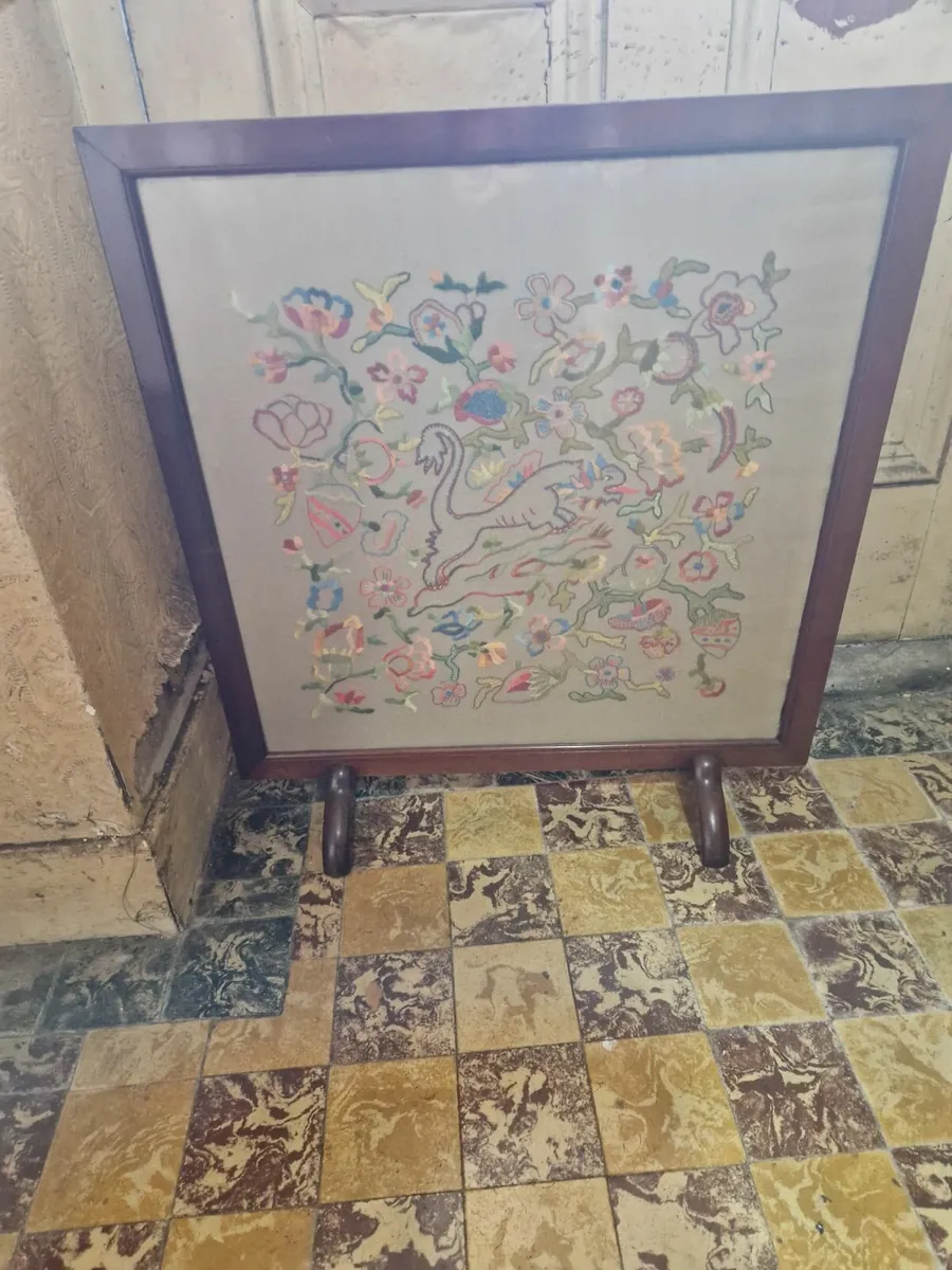 Vintage Antique Tapestry Fire Guard - Image 2